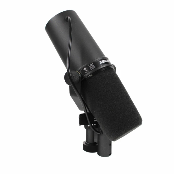 Used Sennheiser MD421 U-4 DYNAMIC MIC /BOX Dynamic Microphone