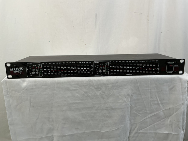 Used Yamaha Q1027 GRAPHIC EQ Equalizer