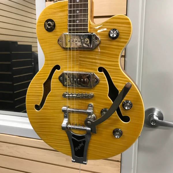 Used Epiphone WILDKAT Semi-Hollow Electric Guitar Natural 6-String