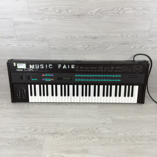 Used Yamaha EX7 Vintage 61-Key Synthesizer 61-Key