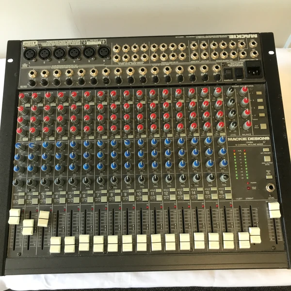 Used Mackie 1402-VLZ3 Mixing Console