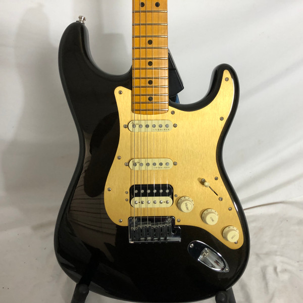 Used Fender 2019 AMERICAN ULTRA STRATOCASTER HSS S Type Electric