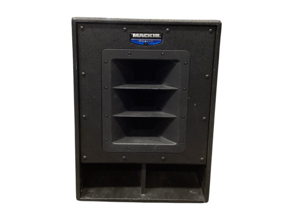 Used Peavey PV118D POWERED SUB 18IN Powered Sub