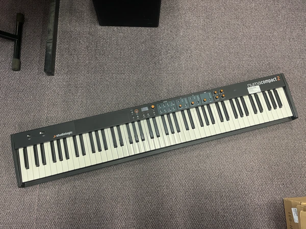 Used Studiologic SL88 STUDIO CONTROLLER 88-Key Controller 88-key