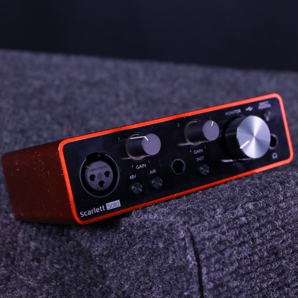 Used Focusrite Scarlett 6i6 1st Gen Computer Interface