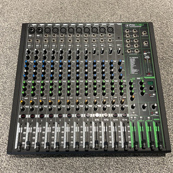 Used Peavey XR-1212 Mixing Console