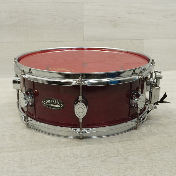 Used PEARL EXPORT 5.5 X 14 Snare Drum