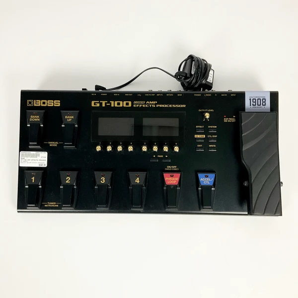 Used Zoom B6 Floorboard Amp Modeling + FX