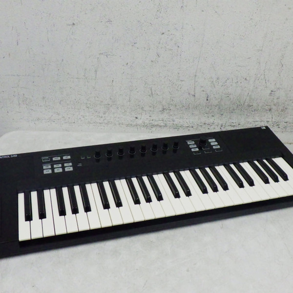 Used Native Instruments KOMPLETE KONTROL A49 49-Key Controller 49-Key