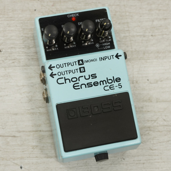 Used Boss CE-5 CHORUS ENSEMBLE Chorus Pedal