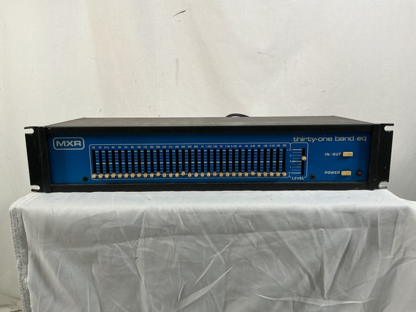 Used Rane MLM82A Rackmount Mixer