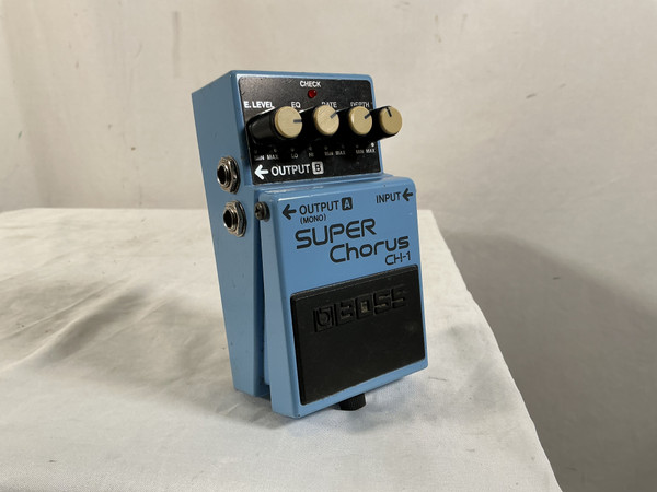Used Boss CH-1 SUPER CHORUS Chorus Pedal