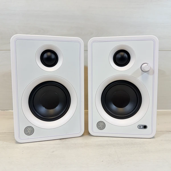 Used Event TR8 PAIR Powered Studio Monitor