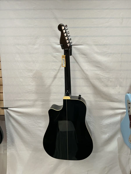 Used TAKAMINE TD-30 Acoustic Guitar