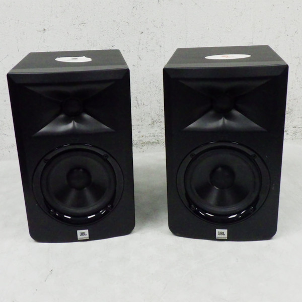 Used Yamaha MSP5 Studio Monitor Pair
