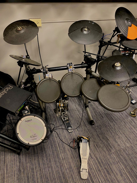 Used Alesis NITRO DM7X MESH KIT W/AC Electronic Drum Kit
