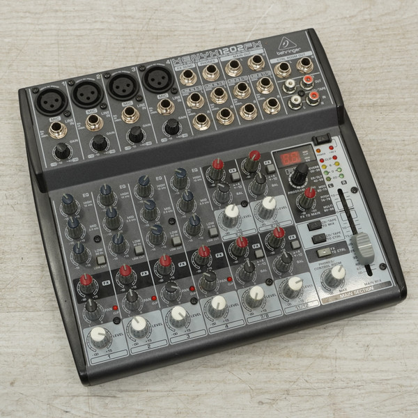 Used Behringer Eurorack UB2442FX-PRO Mixing Console