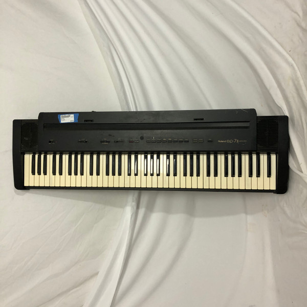 Used Yamaha DGX-305 W/AC 76-Key Keyboard 76-key