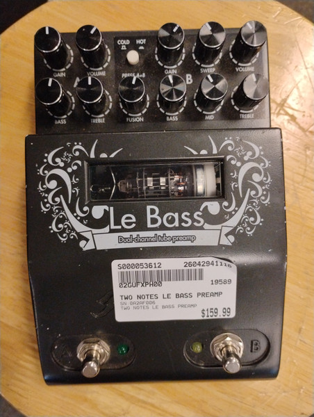 Used TWO NOTES LE BASS PREAMP Guitar Effect