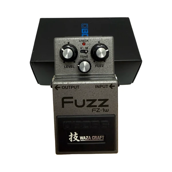 Used FROST GIANT MASSIF FOUR HORSEMAN Fuzz Pedal