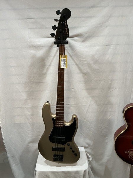 Used Squier SQUIER CLASSIC VIBE 70S JAZZ BASS V J Type Bass Guitar