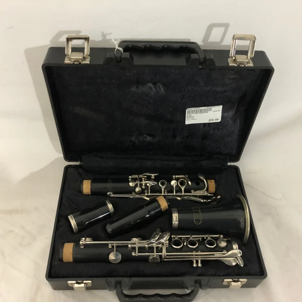 Used Selmer SOLOIST Resonite Clarinet