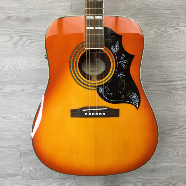 Used Norman B20 FOLK ACOUSTIC GUITAR Solid Top Acoustic Guitar Natural