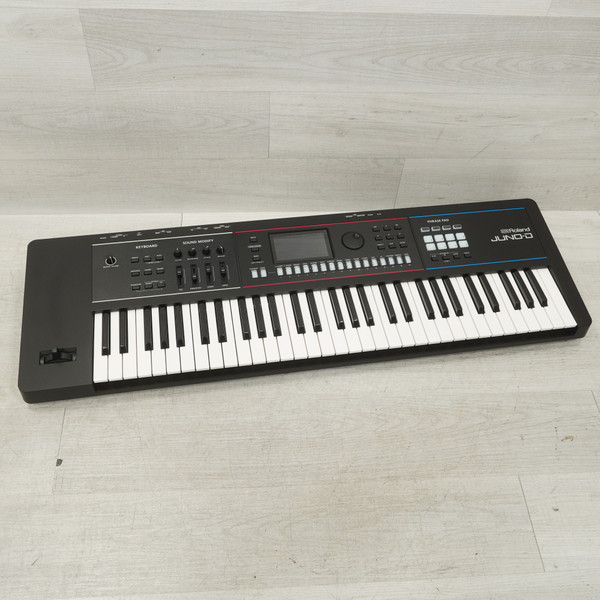 Used KORG M3 61 Synthesizer