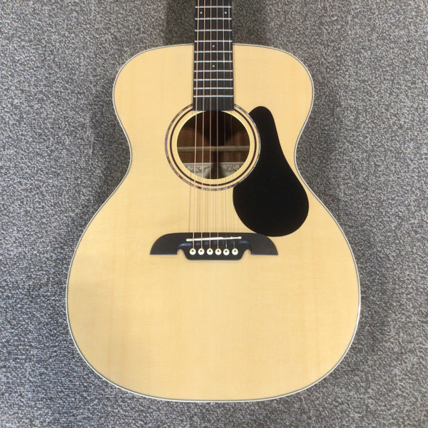 Used Samick GREG BENNETT OM-8CE Laminate Top Acoustic Guitar Natural