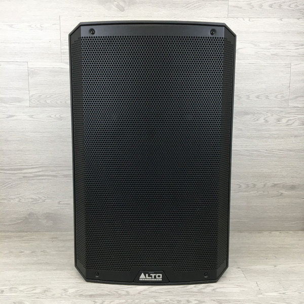 Used Mackie THUMP TH-15A Powered Full Range Speaker Cabinet