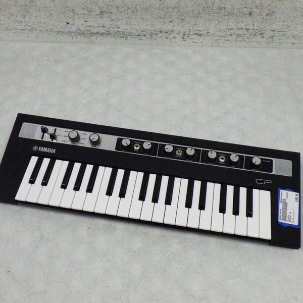 Used Yamaha REFACE CS 49-Key Synthesizer 49-Key