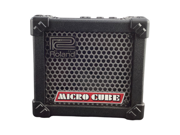 Used Roland MICRO CUBE W/ AC 1 x 5 Solid State Amplifier 1 x 5