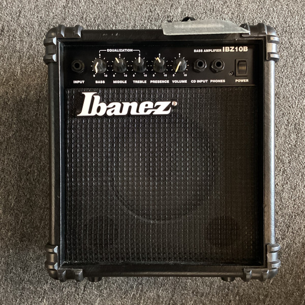 Used Fender FRONTMAN 15B Bass Combo Amplifier Other