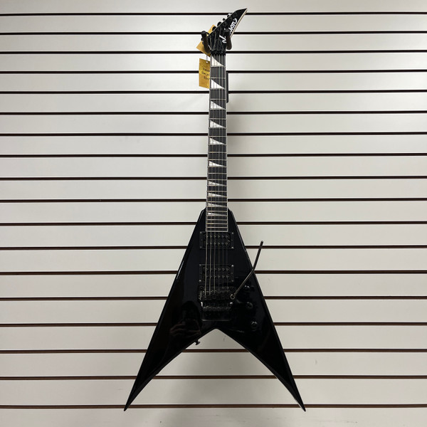 Used Jackson JS32 KING V Pointy Electric Guitar Black 6-String