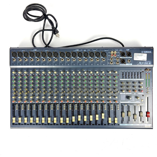 Used Yamaha MG10XU Mixing Console