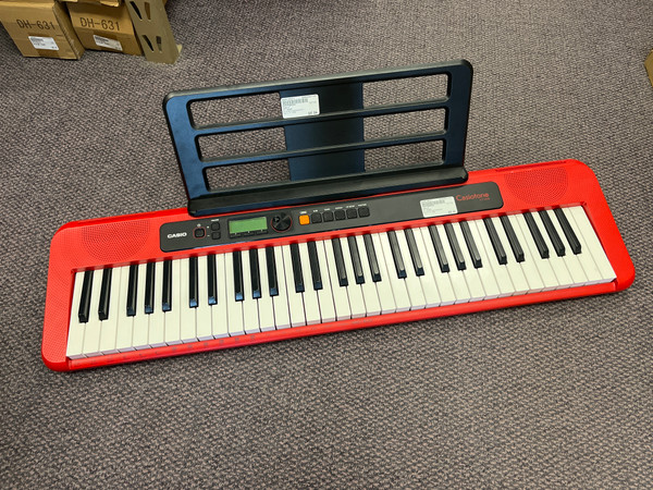 Used Casio CTK-4200 W/ PWR 61-Key Keyboard 61-Key