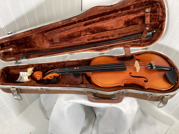 Used ANDREW SCHROETTER 4/4 Violin 4/4 Size
