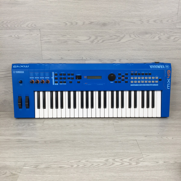 Used Yamaha MX49 49-Key Synthesizer 49-Key