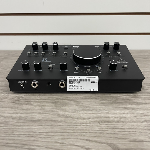 Used Behringer ULTRAGAIN DIGITAL ADA8200 Computer Interface 8+ A/D