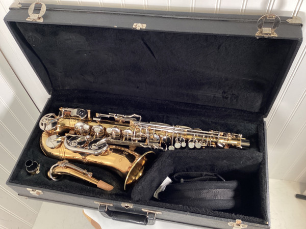 Used Jupiter JAS-769-767 Alto Saxophone
