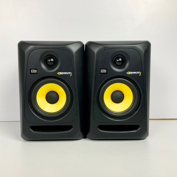 Used Yamaha MSP5 Studio Monitor Pair