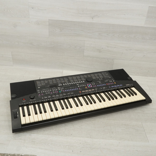 Used Yamaha PSR-E403 W/PWR 61-Key Keyboard 61-Key