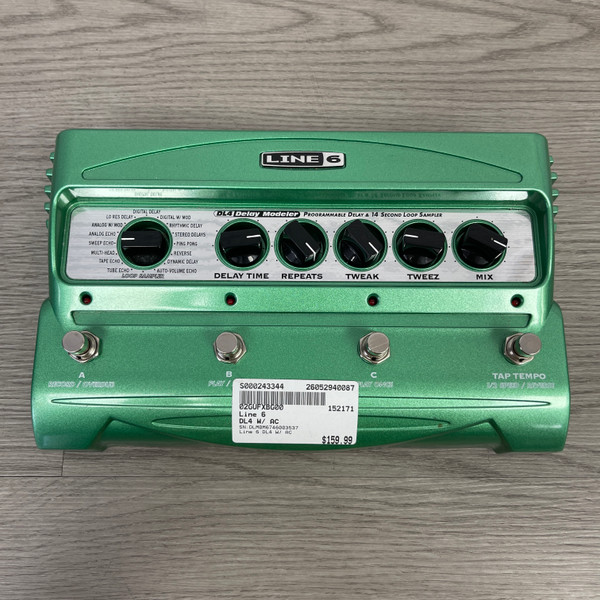 Used Maxon AD80 Analog Delay Pedal