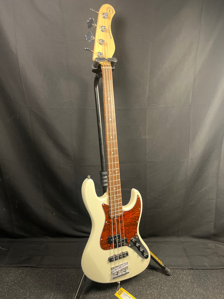 Used Washburn CB-14 CO J Type Bass Guitar Wood 4-String