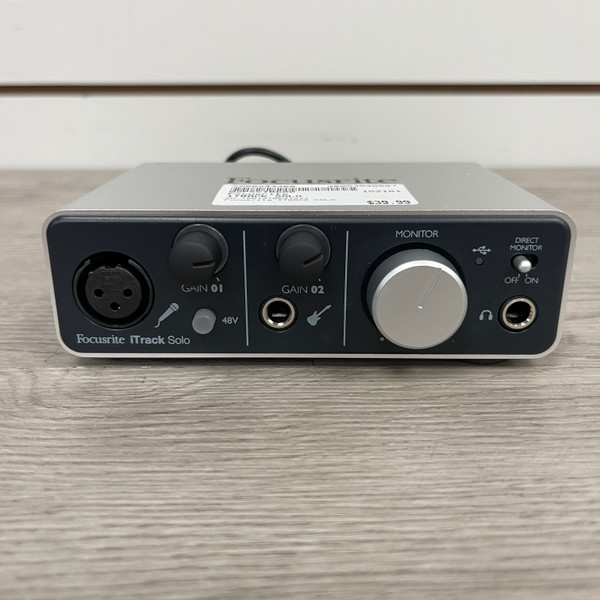Used Focusrite ITRACK SOLO Computer Interface 1 A/D Recording Inputs