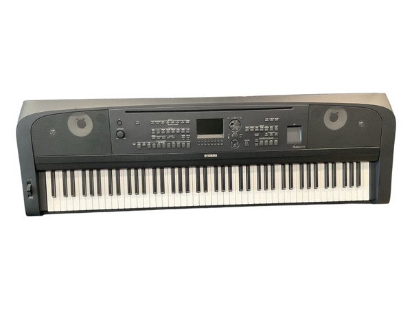 Used Yamaha MOTIF ES8 88-Key Keyboard 88-key
