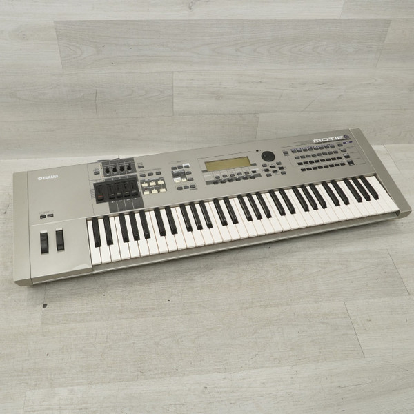Used Korg TRINITY V3 MUSIC WORKSTATION DRS 61-Key Synthesizer 61-Key