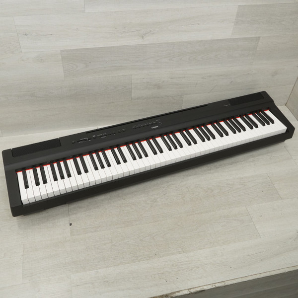 Used Yamaha MOTIF ES8 88-Key Keyboard 88-key
