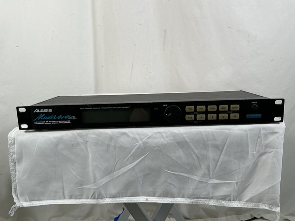 Used Alesis MIDIVERB 4 Multi Effects