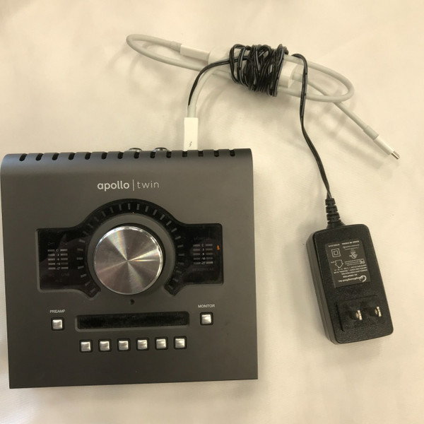 Used Motu ULTRALITE MK4 Computer Interface 8+ A/D Recording Inputs